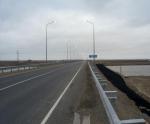 Switching on bearers lamps on bridge over Syrdarya river PK683+00