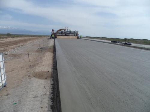 PK 585+00 Concrete pavement 