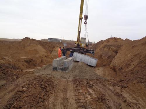 Installation of pipe 0,5х0,5m at PK 715+70 ramp  4 (right) PК 0+310