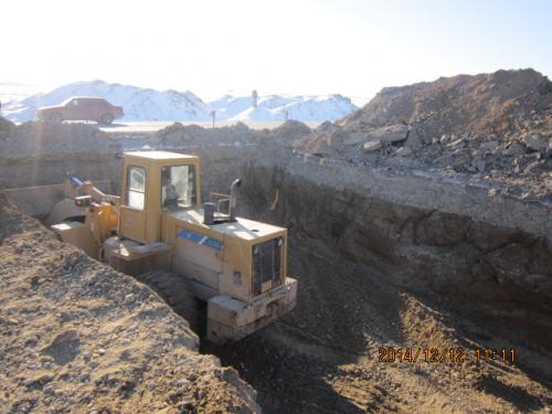 Excavation of pit for culvert, km 672