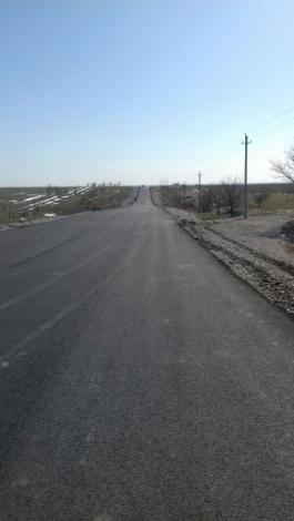 Asphalt concrete pavement on existing road