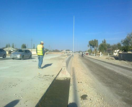 Installation of guardrails at PK 590+00 in Intimak village