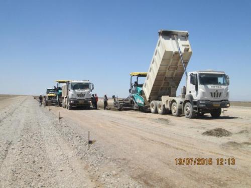 Construction of base from Crushed Stone with Cement at CH 659+00