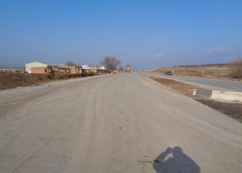 Concrete pavement from PK 694+00 to Pk 715+04 (left, right)