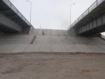 Strenthening of slope between bridges right bank